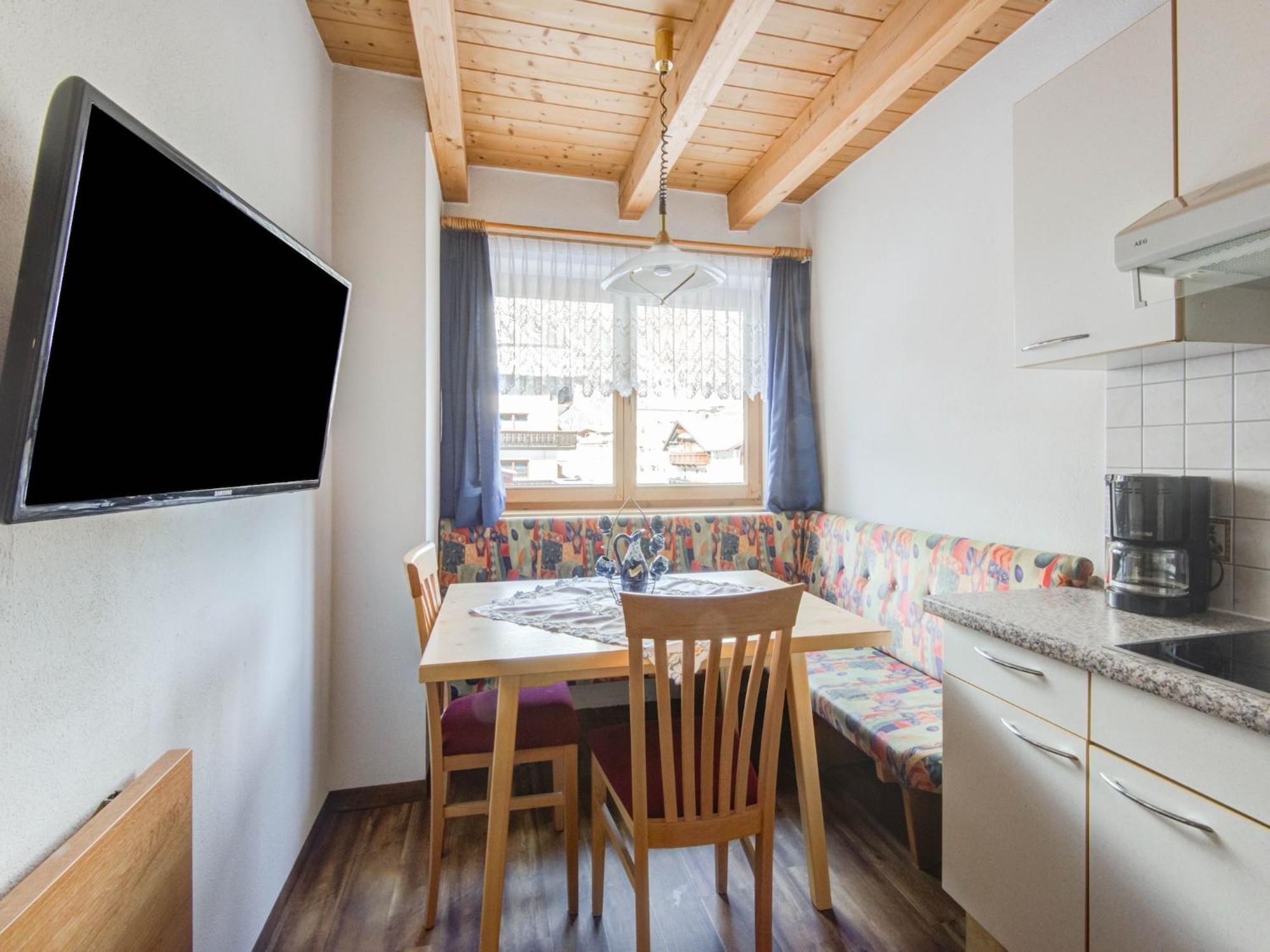 Comfortable Apartment In L Ngenfeld With Ski Storage Längenfeld Eksteriør billede